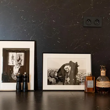 Apartment Ocre